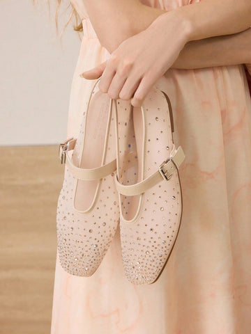 MOTF PREMIUM RHINESTONE DETAIL PU LEATHER FLATS
