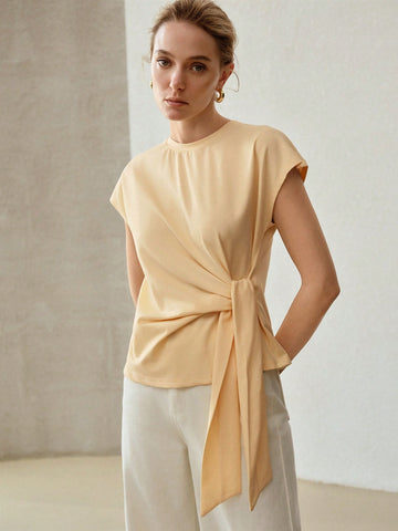 PREMIUM KNOT FRONT CAP SLEEVE T-SHIRT