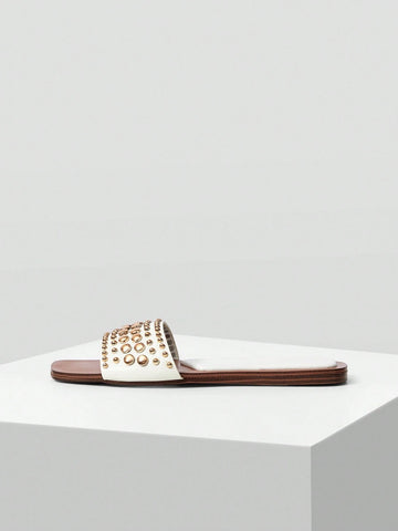 MOTF PREMIUM SQUARE TOE CONTRAST TRIM STUDDED FLAT SANDALS