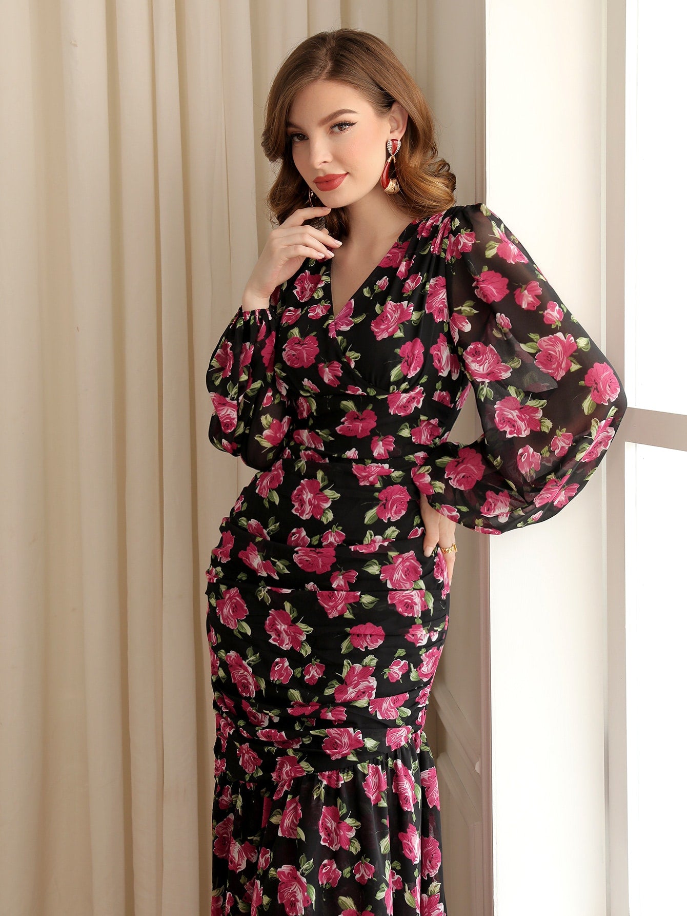 Modely Floral Print Lantern Sleeve Ruched Mermaid Hem Dress