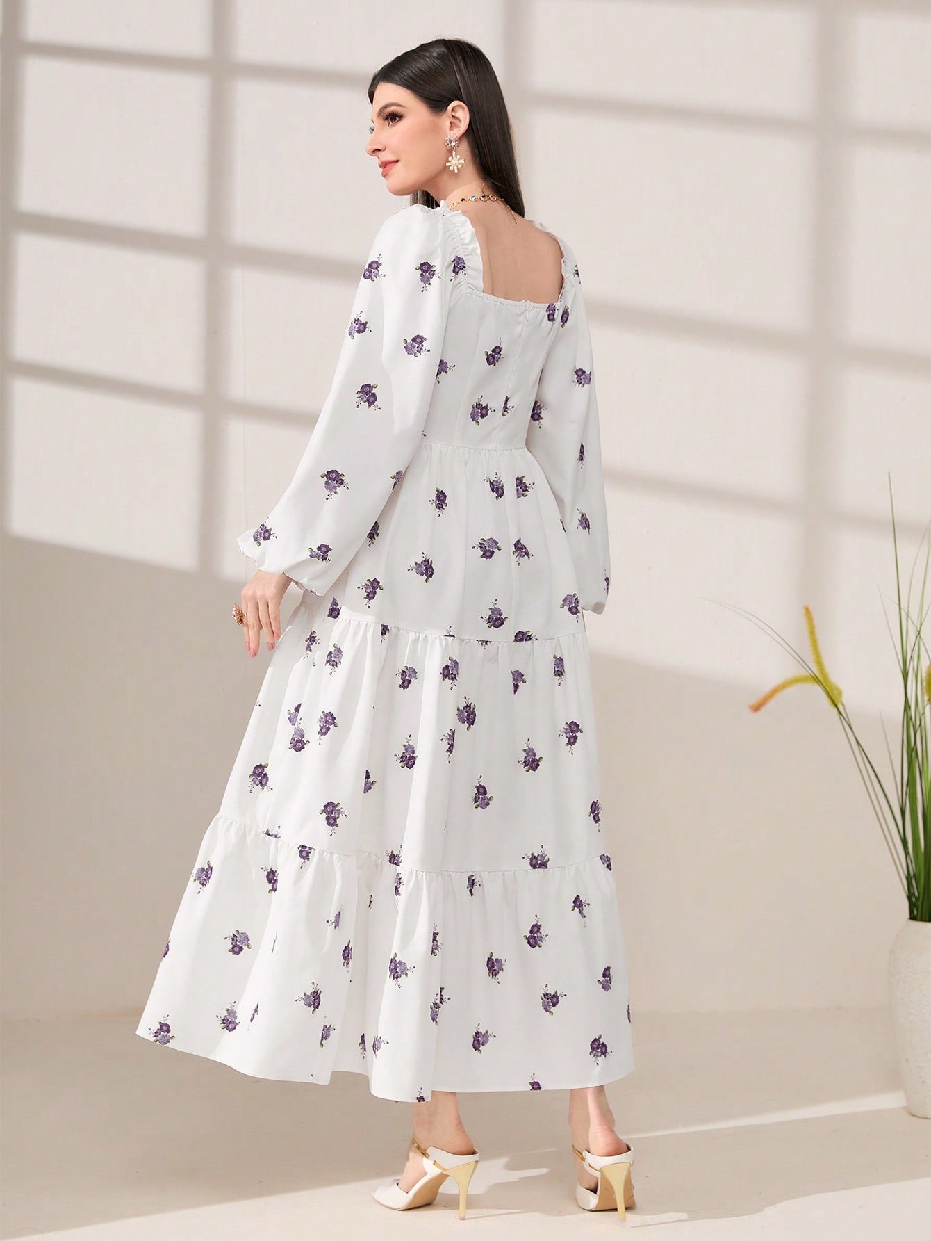 Modely Floral Print Square Neck Lantern Sleeve Ruffle Hem Dress