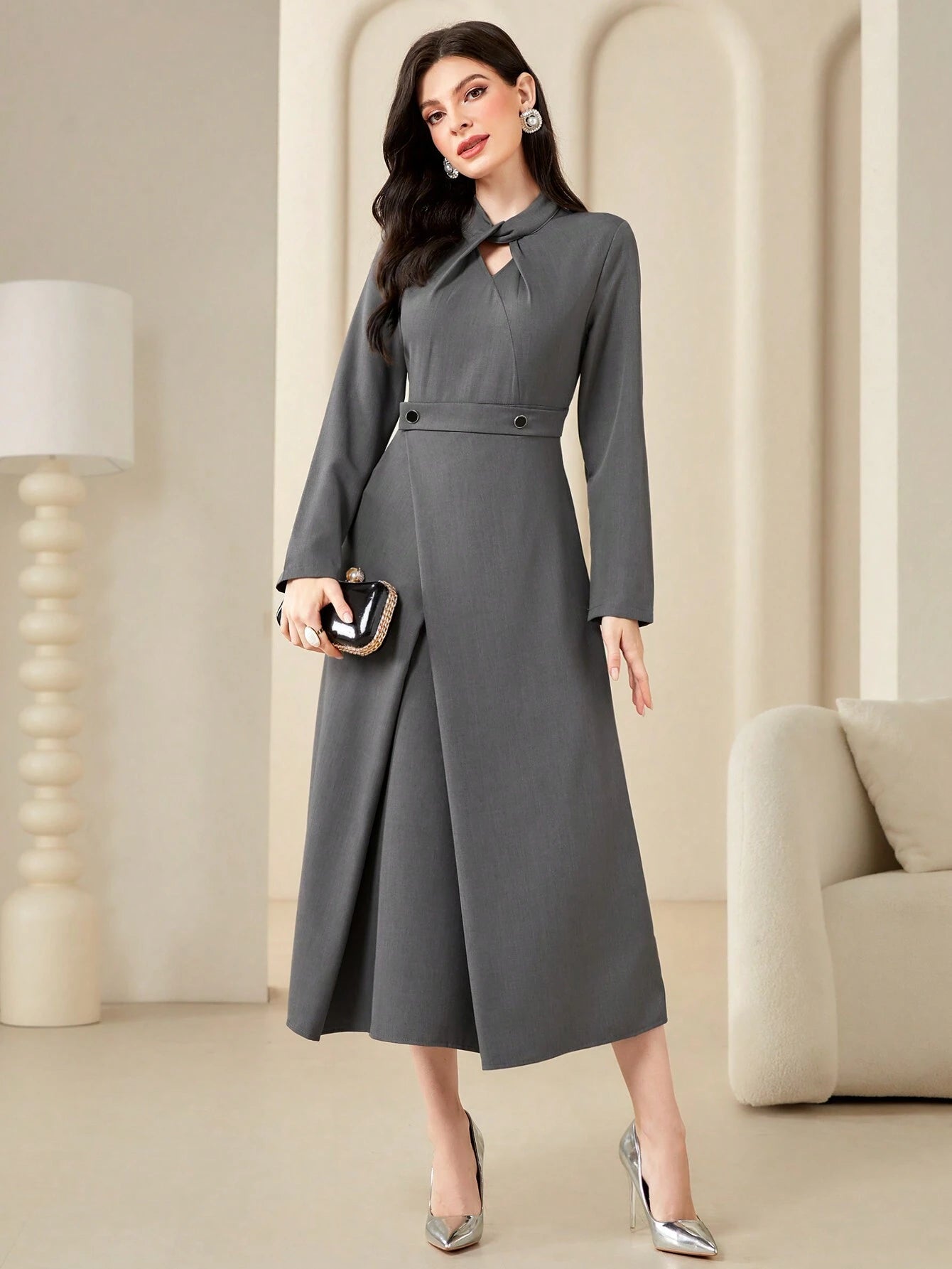 Modely Keyhole Neckline Long Sleeve Dress