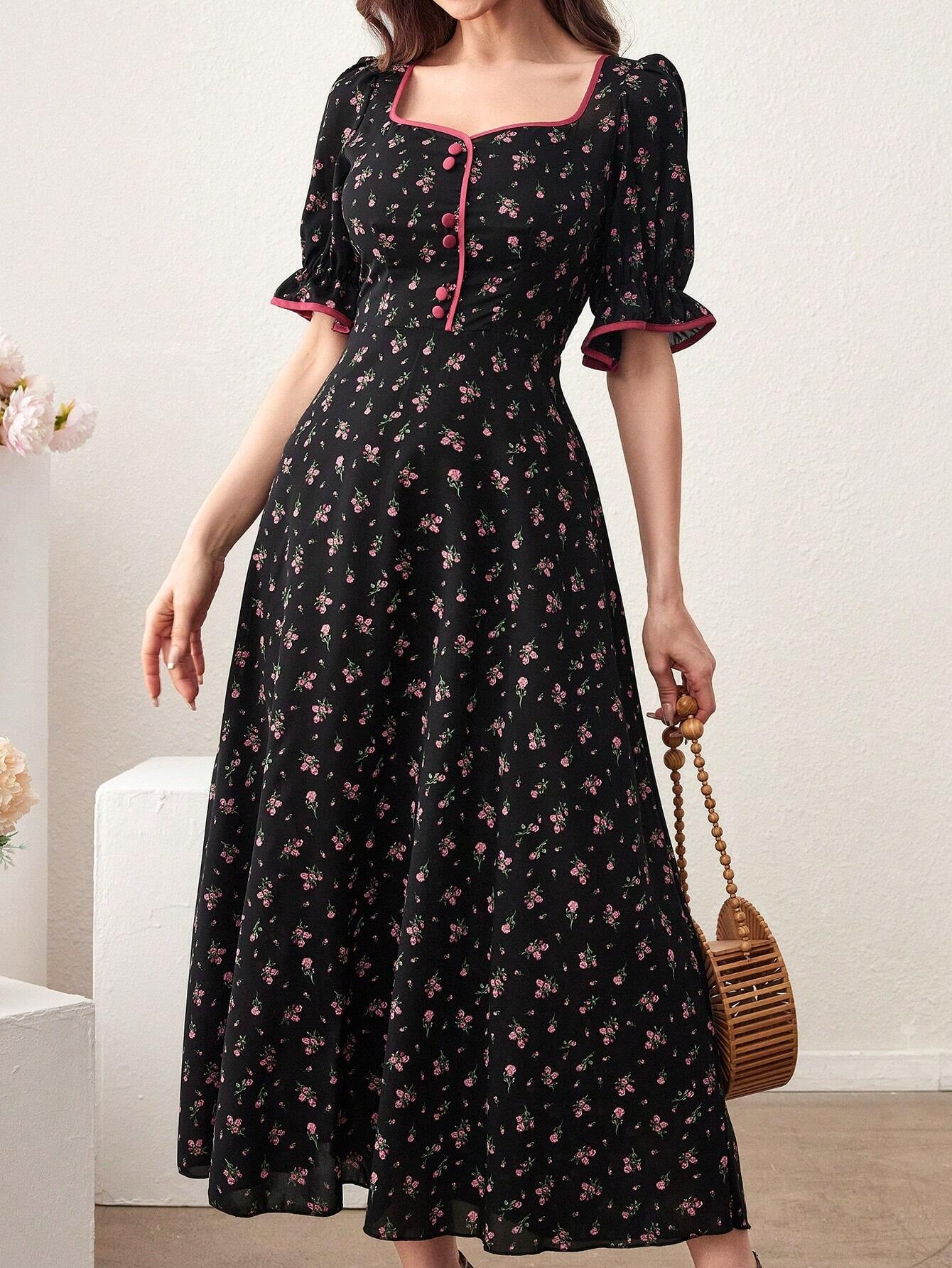 Modely Ladies' Short Sleeve Button Decorated Floral Dress