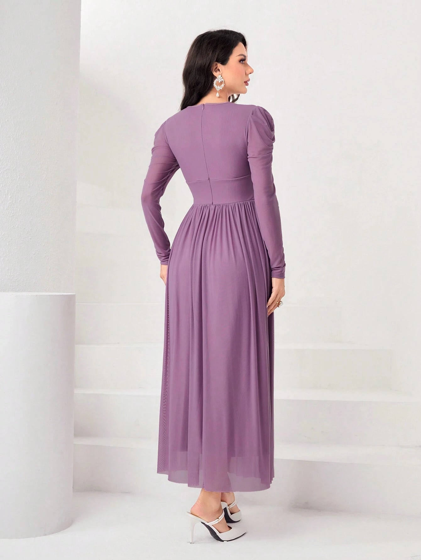 Modely Solid Button Front Puff Sleeve Dress