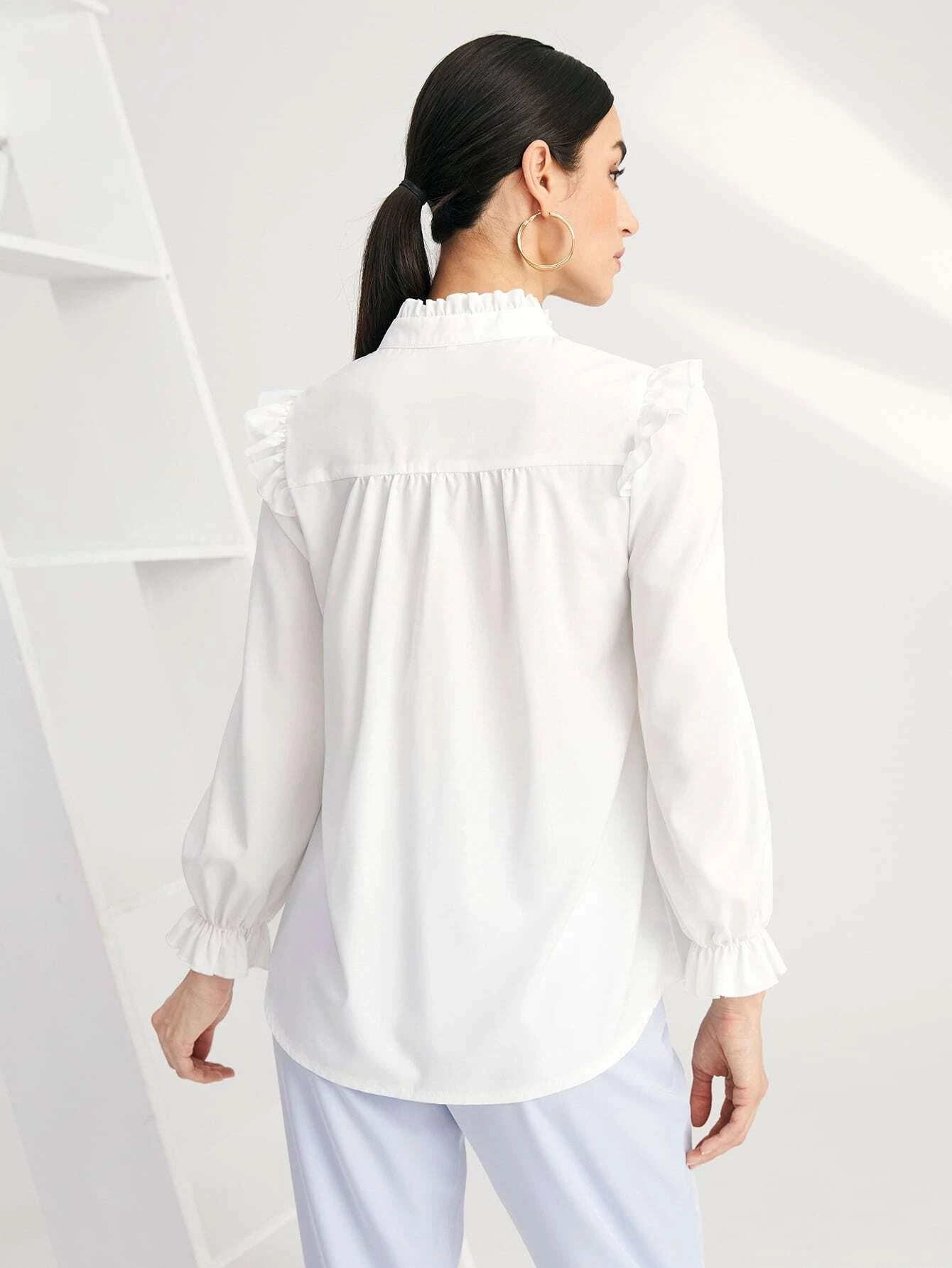 Modely Solid Pleated Ruffle Trim Blouse