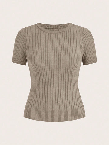 Women Solid Color Scoop Neck Short Sleeve Top And Elegant Knit Skirt Set