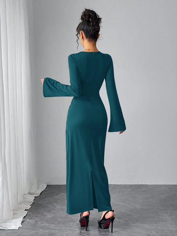 Women's Solid Color Flared Sleeve Pleated Fitted Elegant Dress