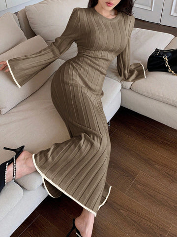 Feyla Women's Elegant Long Flare Sleeve Knit Sweater Dress