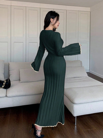 Feyla Women's Elegant Long Flare Sleeve Knit Sweater Dress