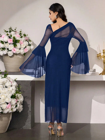 Women's Fashion Elegant Asymmetric Collar Flare Sleeve Fitted Long Dress