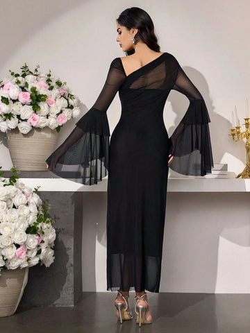 Women's Fashion Elegant Asymmetric Collar Flare Sleeve Fitted Long Dress