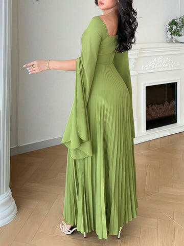 Women's Square Neck Solid Color Pleated Split Long Sleeve Elegant Dress