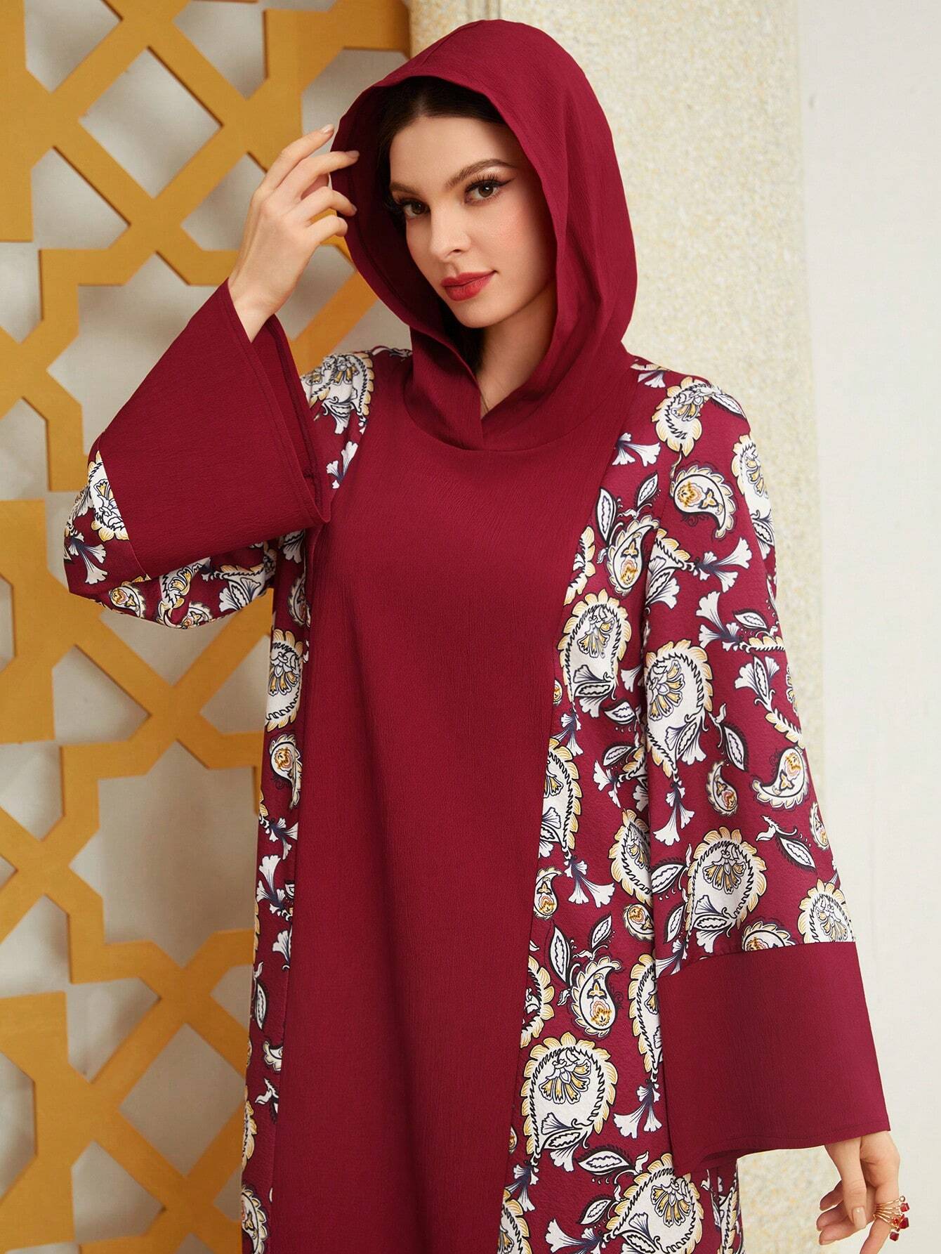 Mulvari Ladies' Hooded Arabic Floral Printed Dress