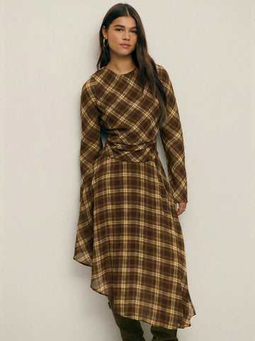 Nöista Long-Sleeve Plaid Dress With A Flattering Ruched Waist