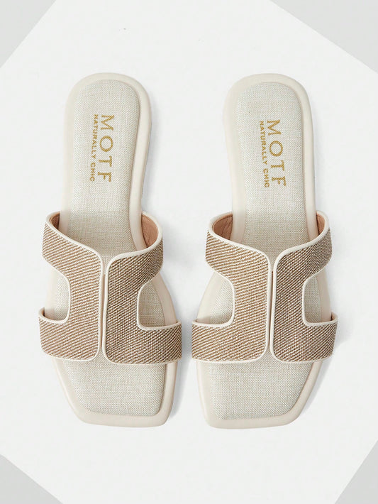 PREMIUM SQUARE TOE CONTRAST TRIM FLAT SANDALS
