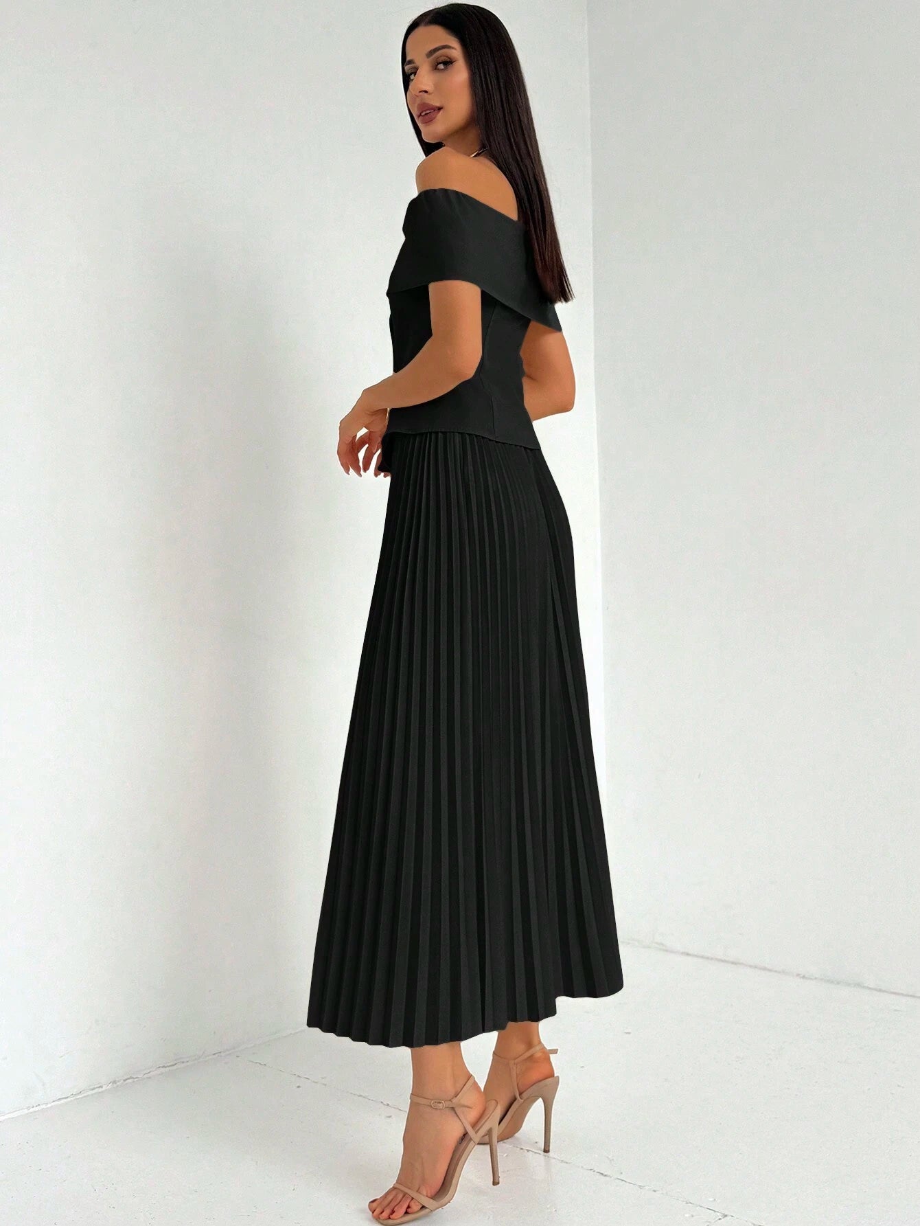 Privé One-Shoulder Collared Shirt And Pleated Midi Skirt Set