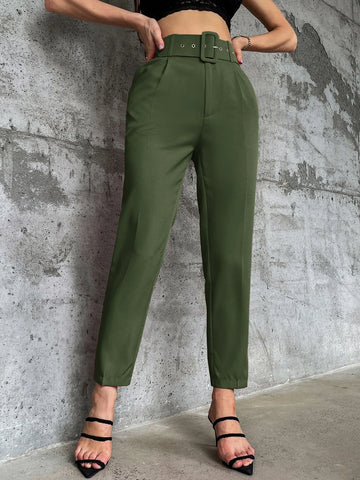 Privé Solid Belted Tapered Pants