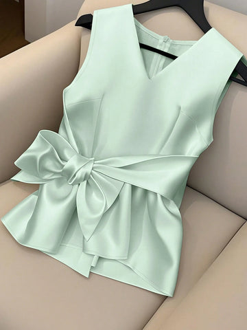 Women's V-Neck Sleeveless Waist Tie Bow Decor Simple Solid Elegant Design Camisole Tank Top