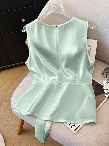 Women's V-Neck Sleeveless Waist Tie Bow Decor Simple Solid Elegant Design Camisole Tank Top