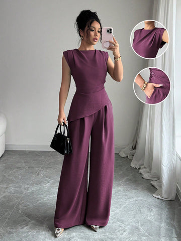 Women Solid Color Textured Pleated Round Neck Sleeveless Top Jumpsuit