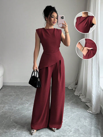 Women Solid Color Textured Pleated Round Neck Sleeveless Top Jumpsuit