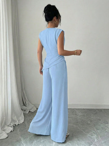 Women Solid Color Textured Pleated Round Neck Sleeveless Top Jumpsuit