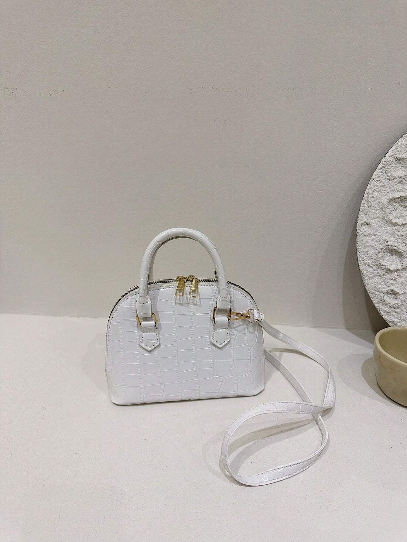 Retro Shell Shaped Handbag