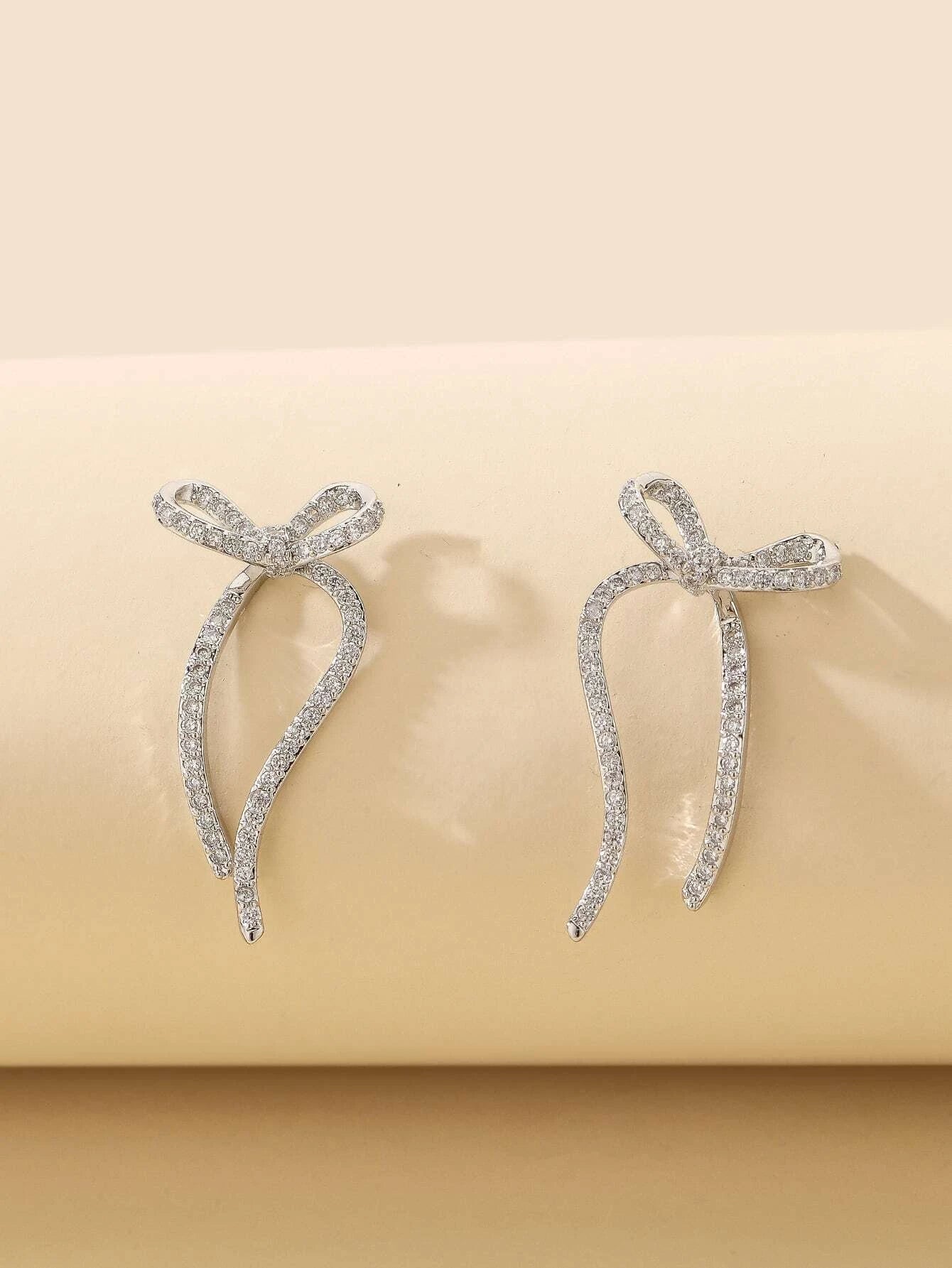 Rhinestone Decor Bow Design Stud Earrings