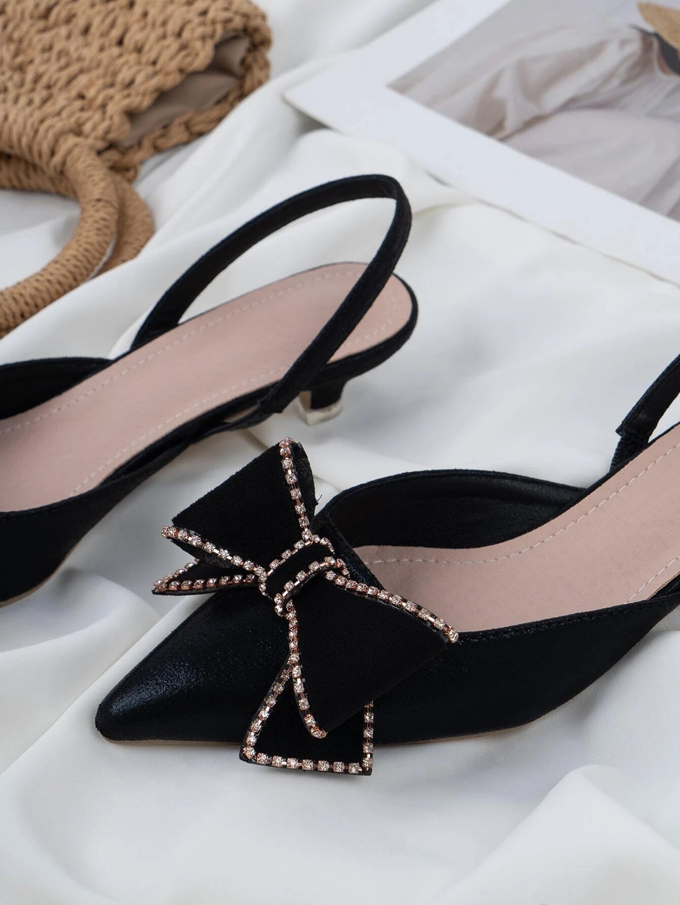 Rhinestone & Bow Decor Point Toe Kitten Heeled Slingback Pumps