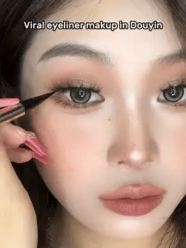 Line & Define Waterproof Liquid Eyeliner