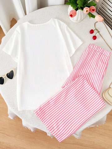 Short Sleeve Top Paired With Vertical Striped Long Pant
