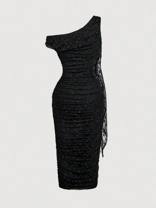 Women's Elegant Asymmetric Neck Ruched Fitted Mid-Length Dress