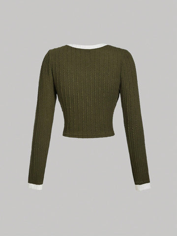 Round Neck Metal Button Bell Sleeve T-Shirt