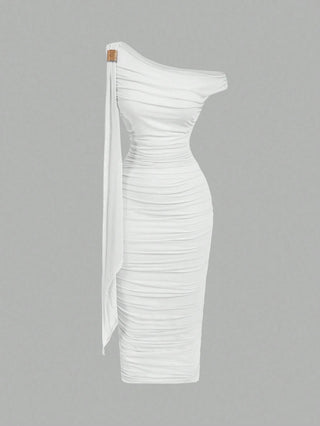 Women's Elegant Asymmetric Neck Ruched Fitted Mid-Length Dress