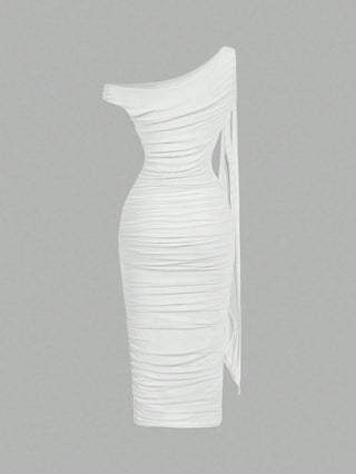 Women's Elegant Asymmetric Neck Ruched Fitted Mid-Length Dress