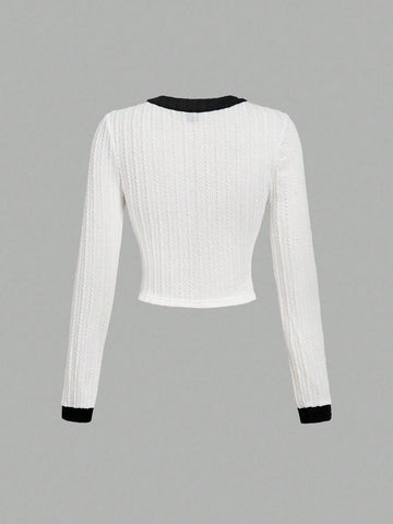 Round Neck Metal Button Bell Sleeve T-Shirt