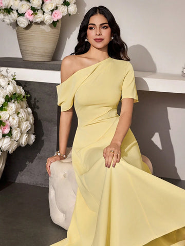 Modely 1pc Women's Asymmetric Waist Minimalist Dress