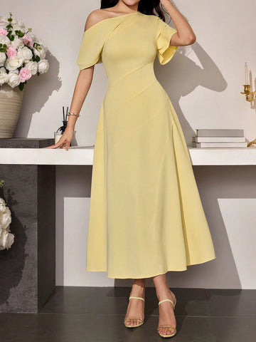Modely 1pc Women's Asymmetric Waist Minimalist Dress