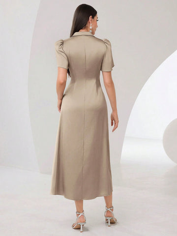 Women'S Petal Short Sleeve Pleated Dress