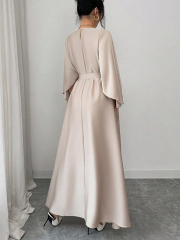 Elegant Refined Commute & Casual Batwing Sleeve Cinched Waist Dress