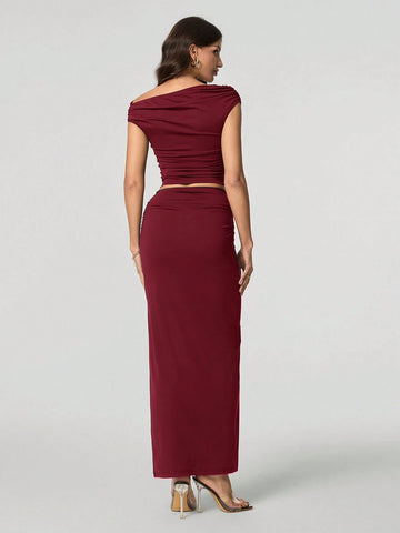 Tall Women Oblique Shoulder Short Sleeve Top And Skirt