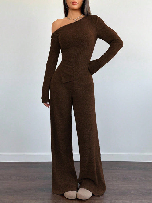 Women's Casual Asymmetrical Shoulder Fuzzy T-Shirt + Wide Leg Low Waist Pants