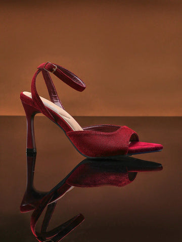 Women Comfortable Kitten Heel Pointy Toe Heel Sandals