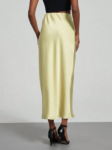 Women's Elastic Satin Finish Maxi Skirt