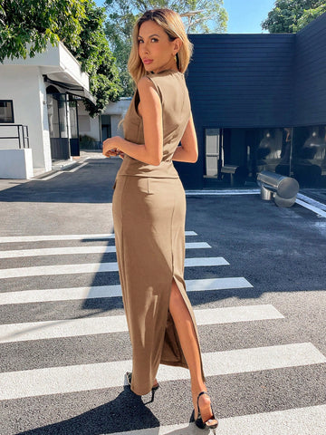Women Plain Collar Sleeveless Blouse And Mini Skirt