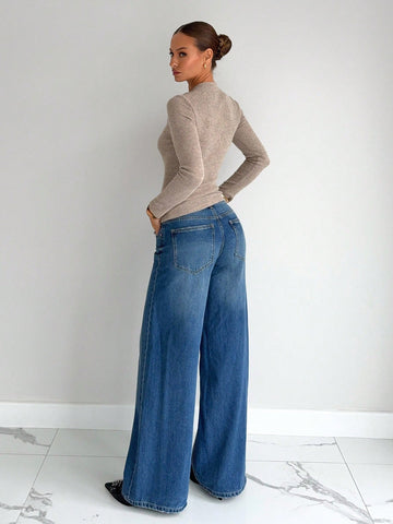 Siren Gaze Soft Asymmetric Drape Hollow Metal Buckle Decor Long Sleeve T-Shirt