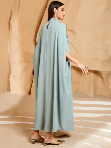 Women's Solid Color Tie Collar Elegant Arabic Abaya Robe With Beaded Embroidery