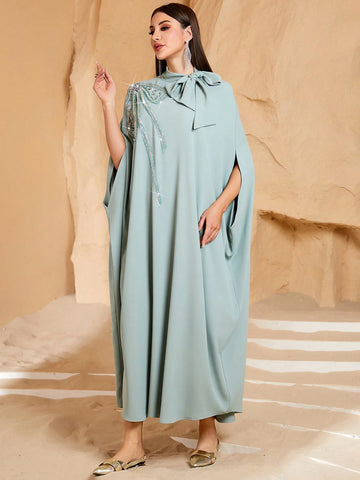 Women's Solid Color Tie Collar Elegant Arabic Abaya Robe With Beaded Embroidery