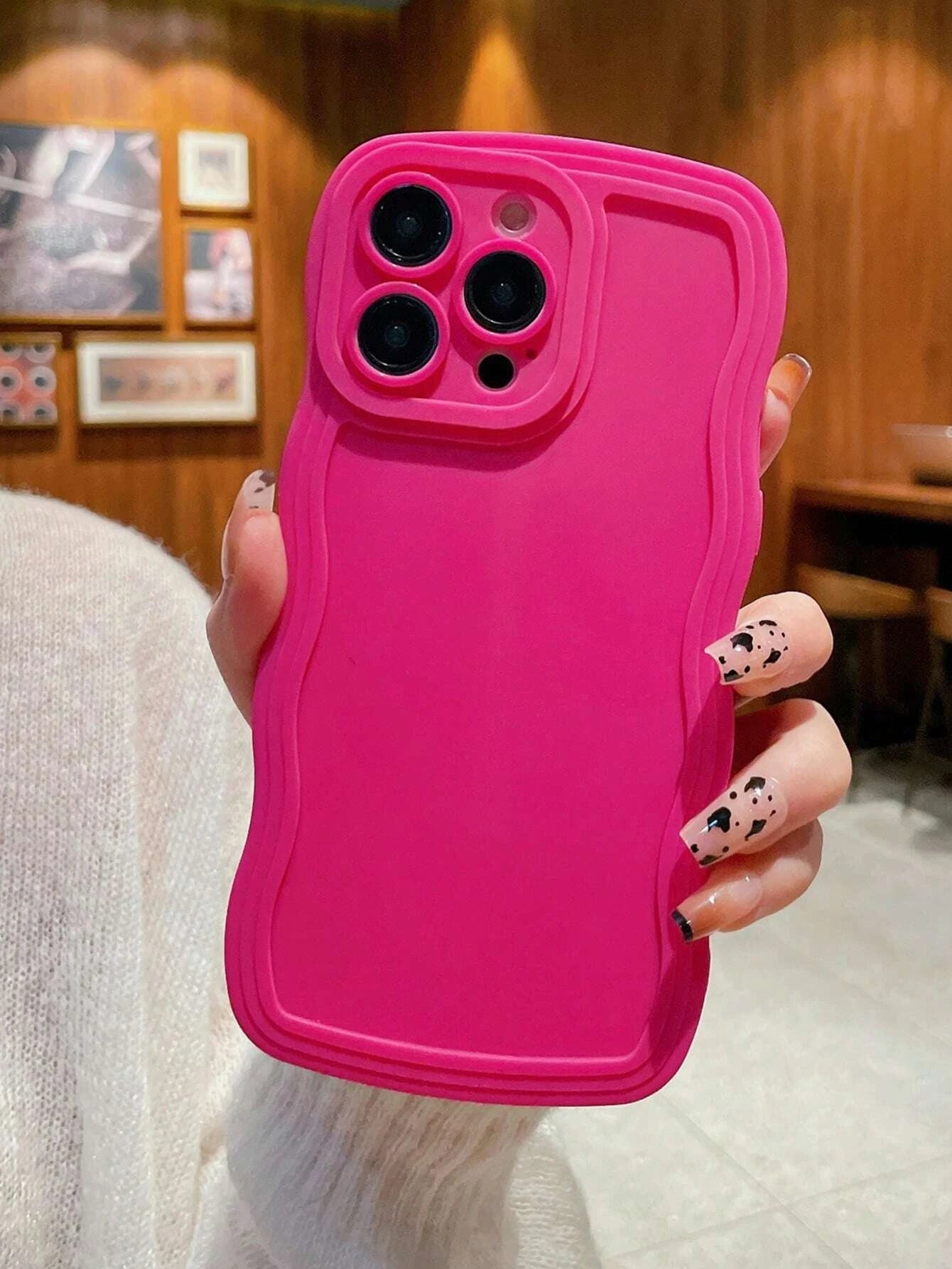 Solid Wavy Frame Anti-fall Phone Case Compatible With iPhone