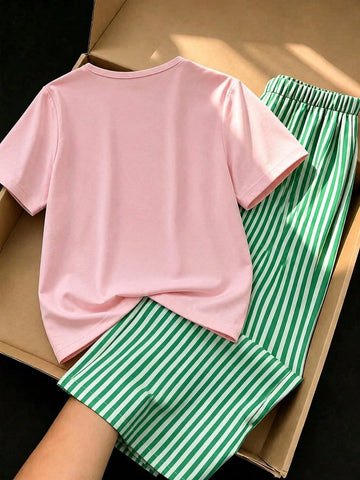 Short Sleeve Top Paired With Vertical Striped Long Pant